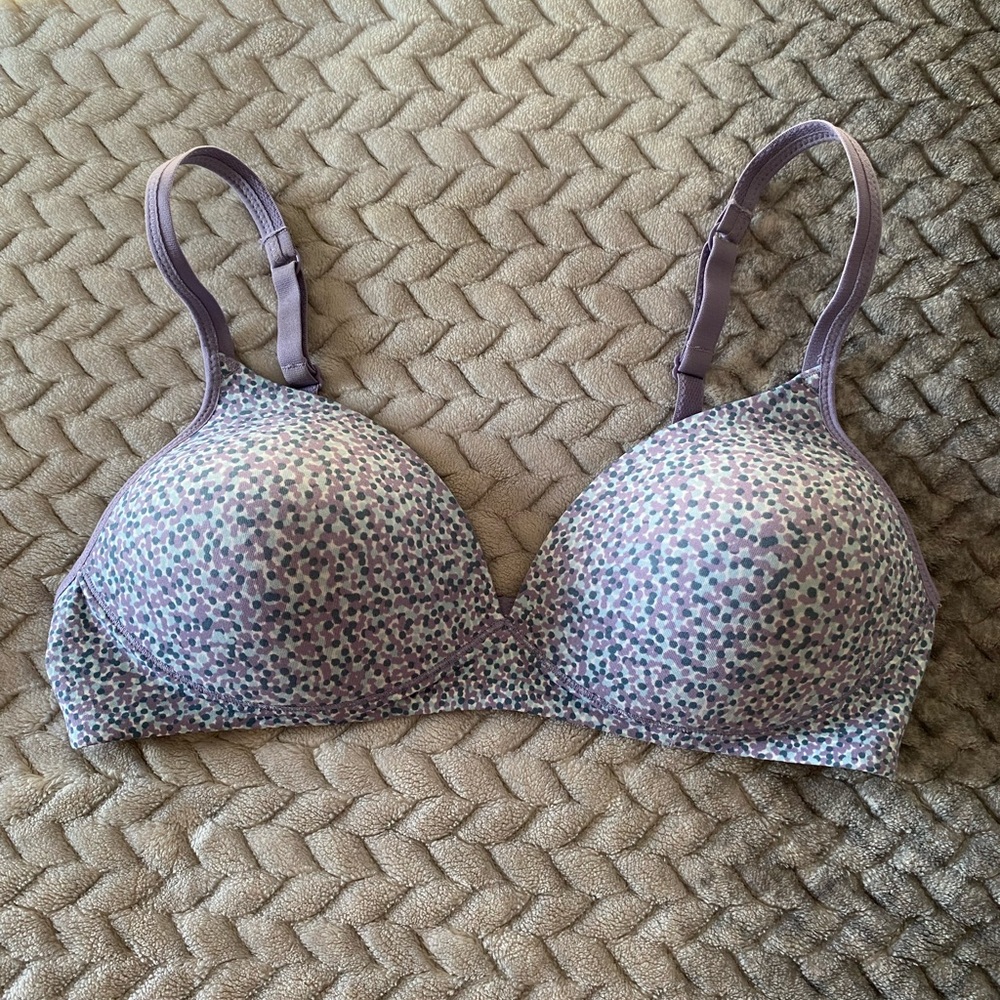 Warner’s 34B Wireless Bra